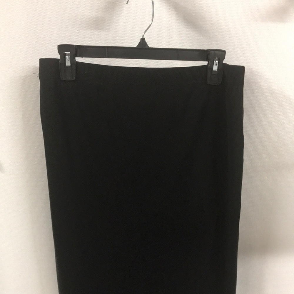 Maternity black skirt small with side slits elastic waistband  lightweight